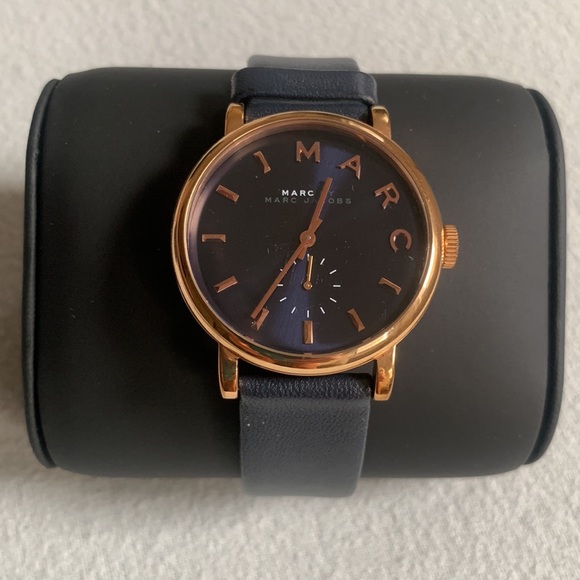 Marc by Marc Jacobs Women's MBM1329 Baker Stainless Steel Watch Navy LeatherBand - Picture 5 of 10